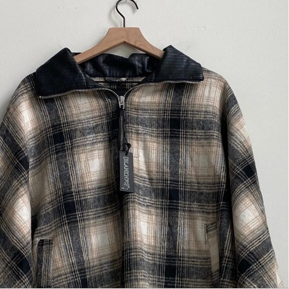 Blank NYC checked out plaid poncho cape jacket quarter zip vegan leather collar - Picture 5 of 16